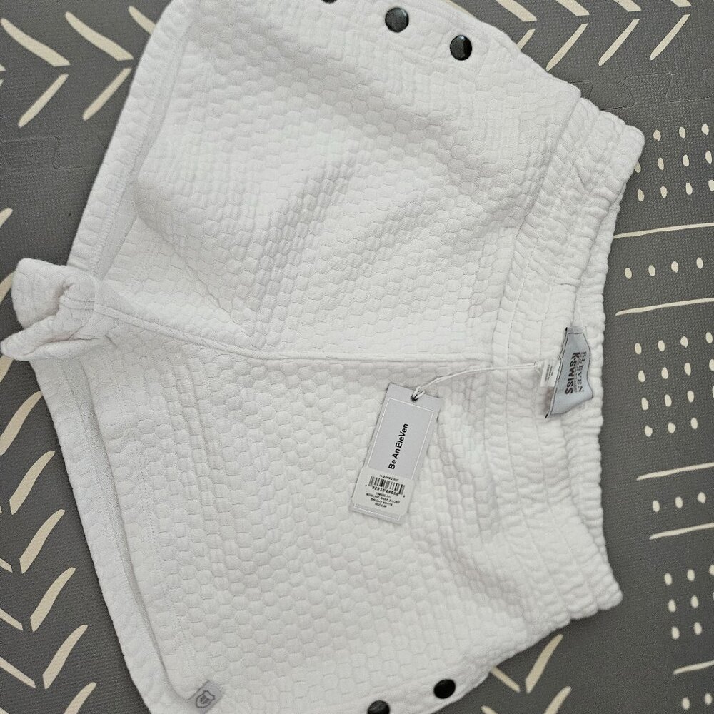 Sideline Snap Short